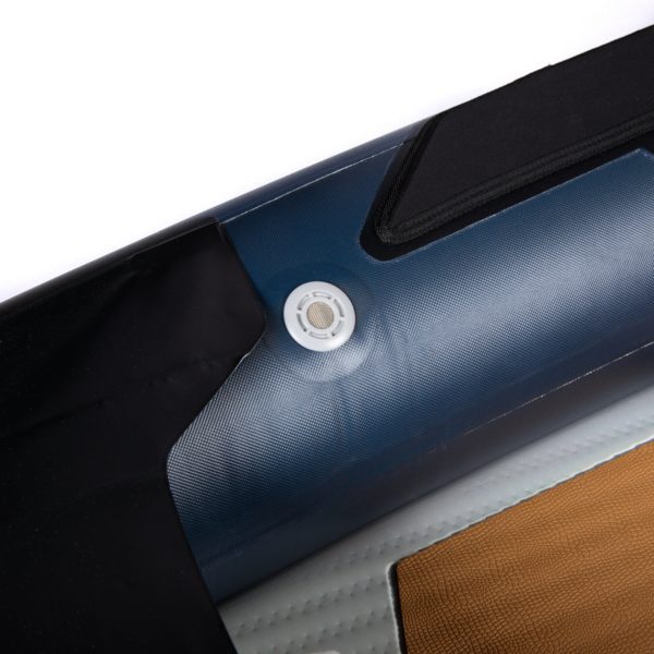 Axopar Adventure Gama Inflatable Kayak - Image 5