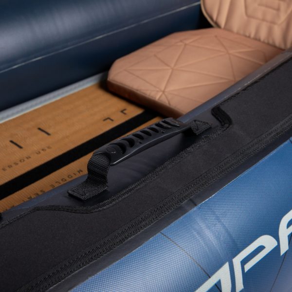 Axopar Adventure Gama Inflatable Kayak - Image 9